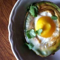 Avocado breakfast bake