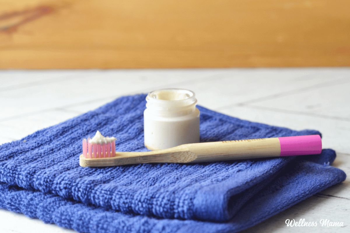 remineralizing toothpaste