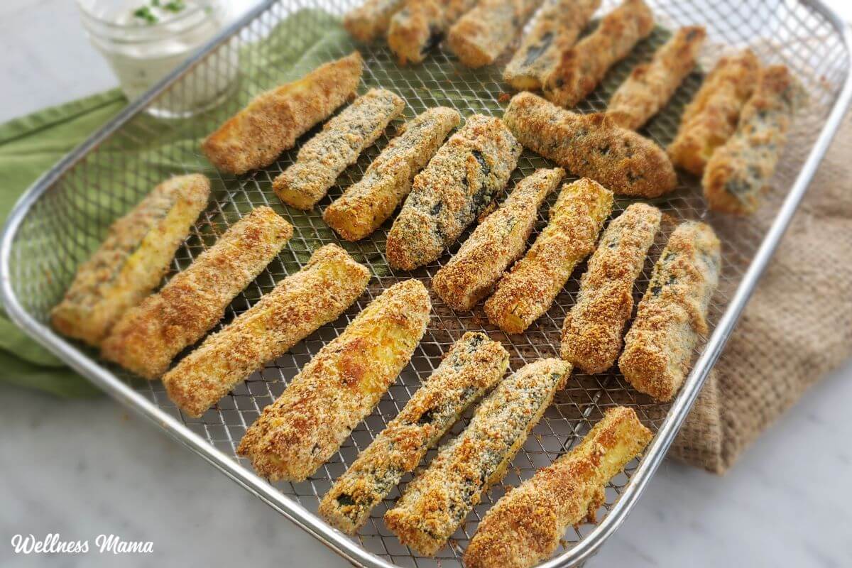 Air fryer zucchini fries